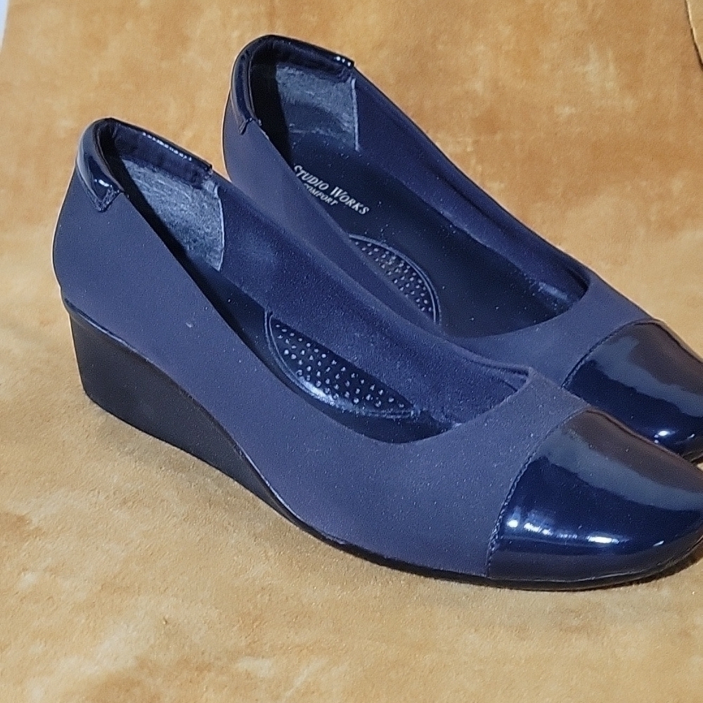 Studio Works Navy Wedge - Picture 4 of 6